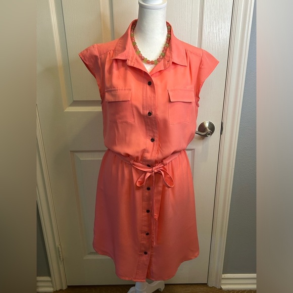 Banana Republic Dresses & Skirts - “Banana Republic” Coral Cap Sleeve Midi Shirt Dress w/Belt & Button Front Size 6